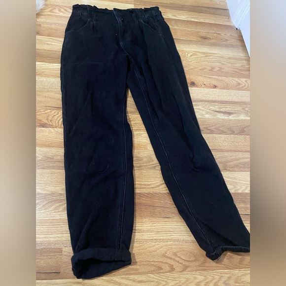 American Eagle Outfitters Denim - American Eagle paper bag black mom jeans